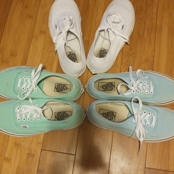 Lot of 3 Vans Shoes - Picture 6 of 8